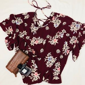 Peach Love CA lace up back - Ruffle sleeves NWOT